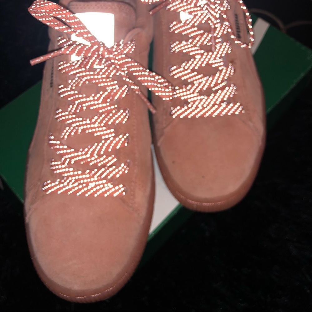 Pink Pumas